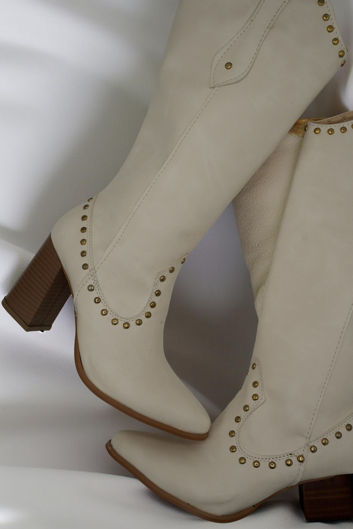 Bota Vaquera Larga Studs (320)