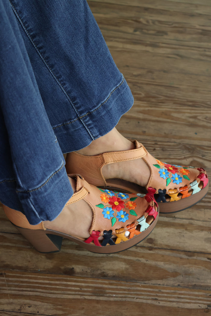 Adela Heels