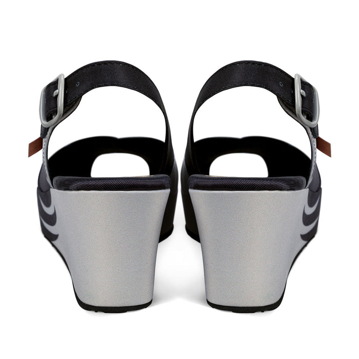 Chocolaticas® Black Birds Women's Sandal