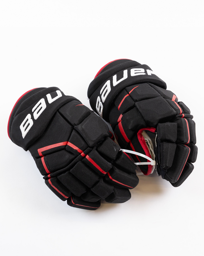 Connor Murphy Game-Used Gloves 25001