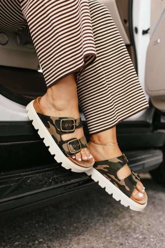 Corky's Camo Rumor Has It Sandals