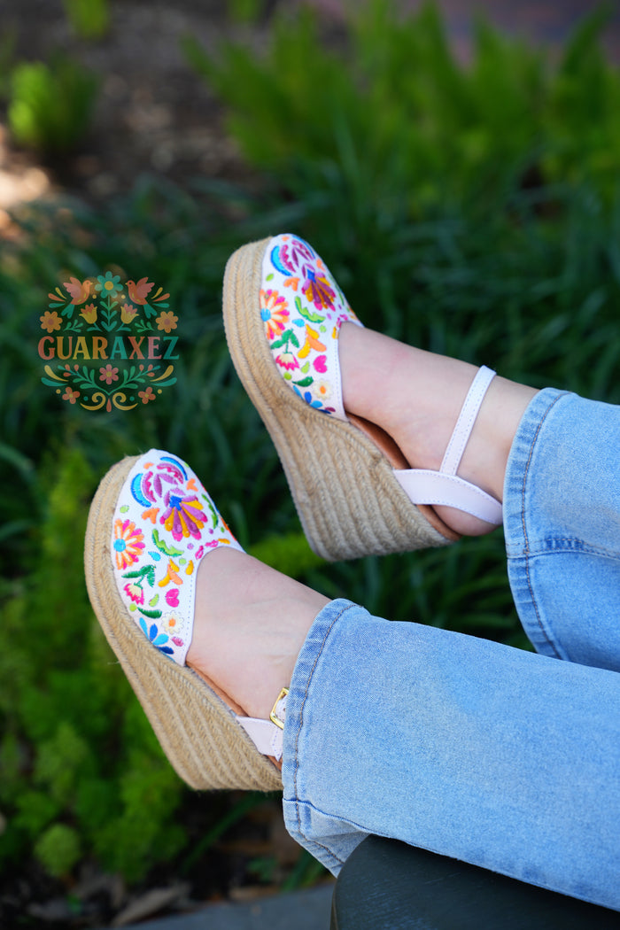 Dione Embroidery Wedges