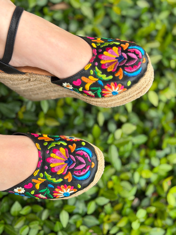 Dione Embroidery Wedges