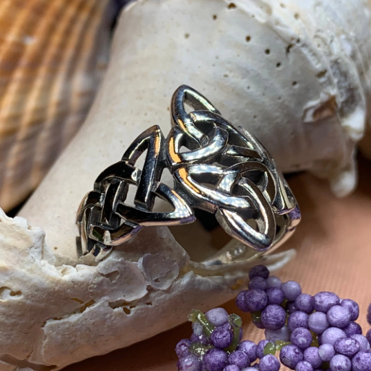 Double Trinity Knot Ring -  - Ring