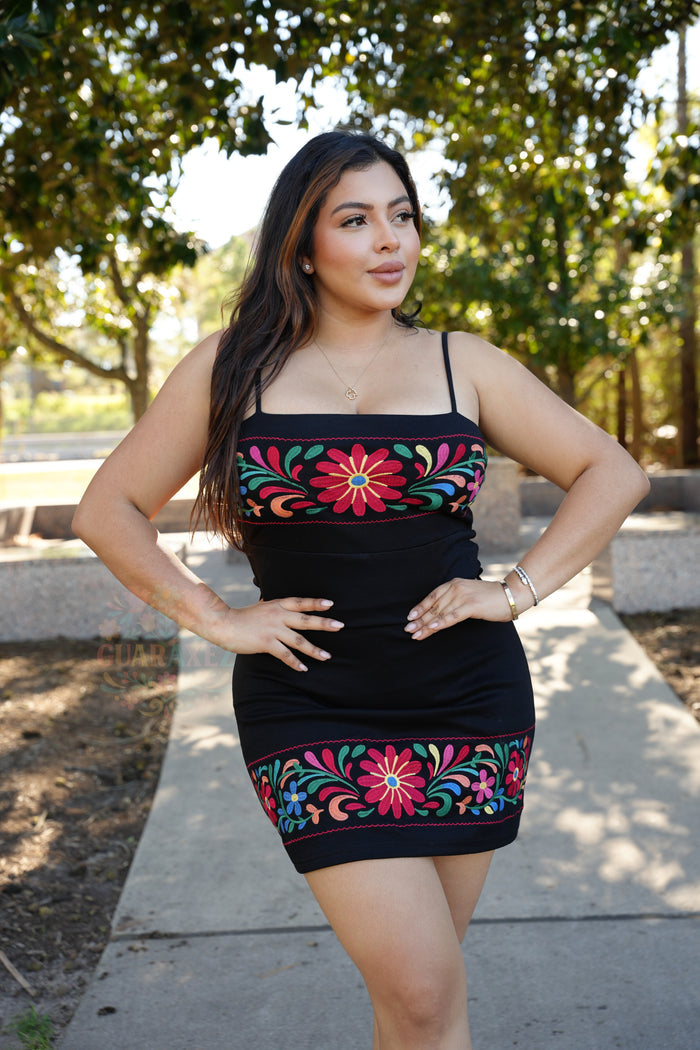 Embroidery Backless Active Dress Belle