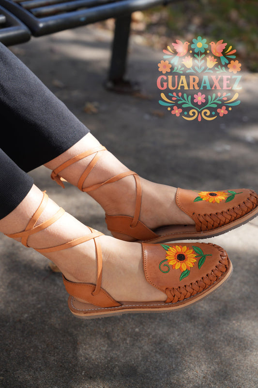 Girasol Lace Up