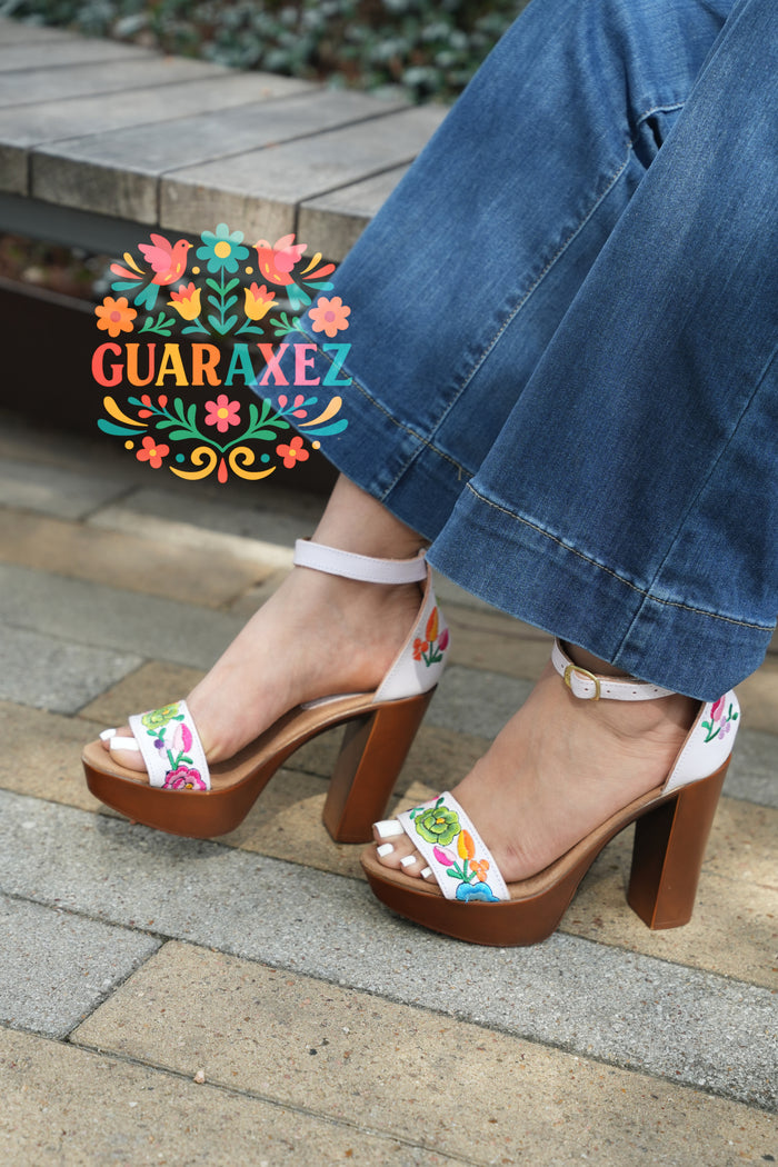 Hortencia Heels White
