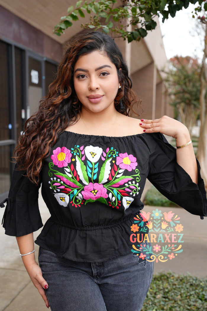 Margarita Embroidery Top