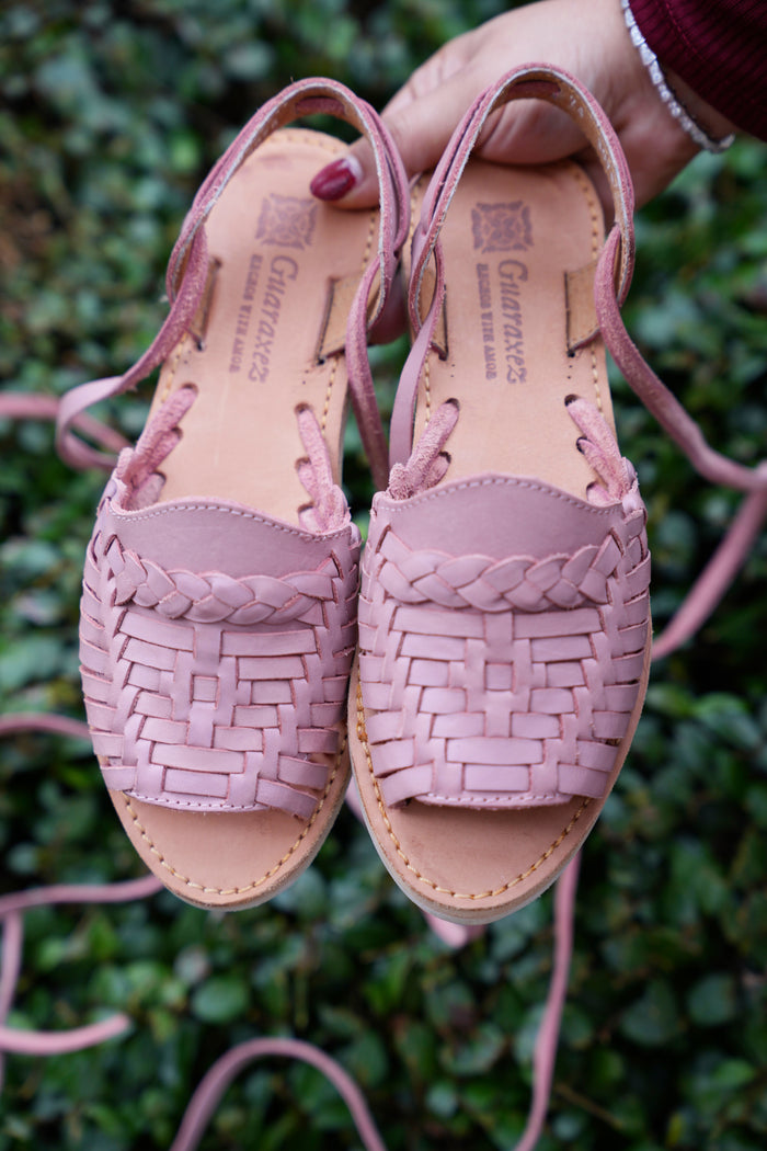 Maria Lace Up