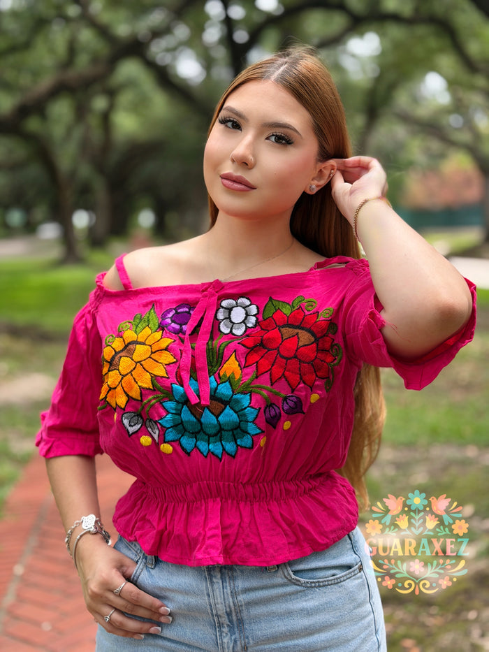 Morrita Embroidery Top