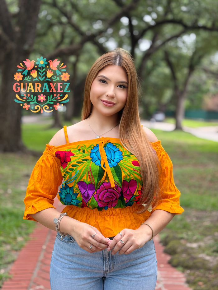 Morrita Embroidery Top