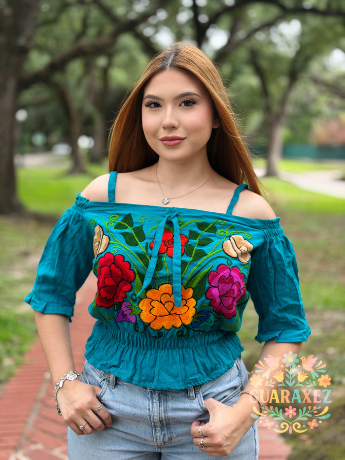 Morrita Embroidery Top