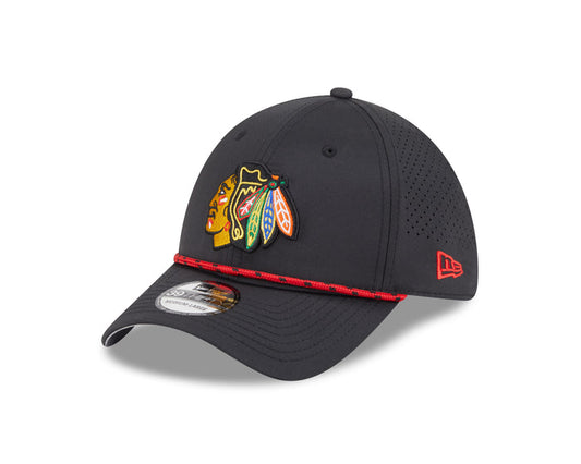 New Era Chicago Blackhawks 39THIRTY Primary Logo Rope Fitted Cap