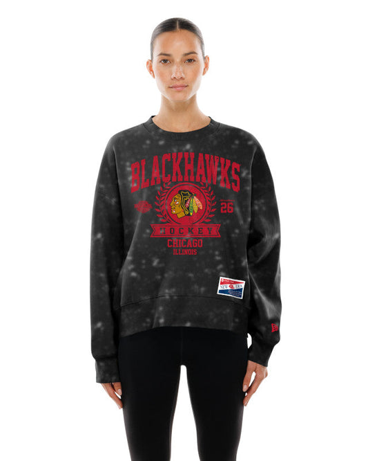 New Era Ladies Chicago Blackhawks Throwback Distress Crewneck