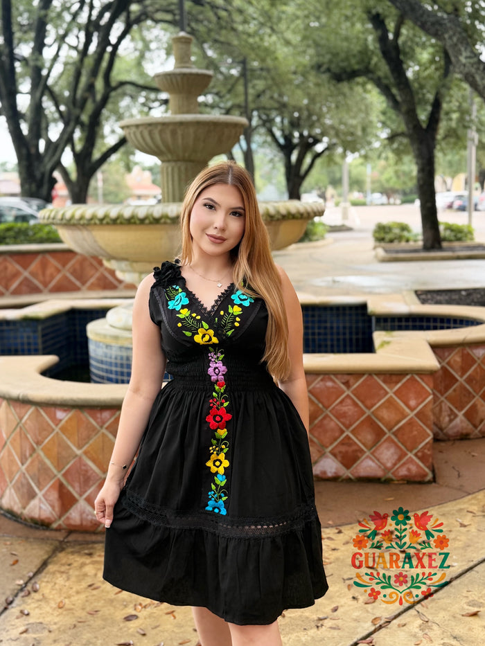 Noemi Embroidery Dress