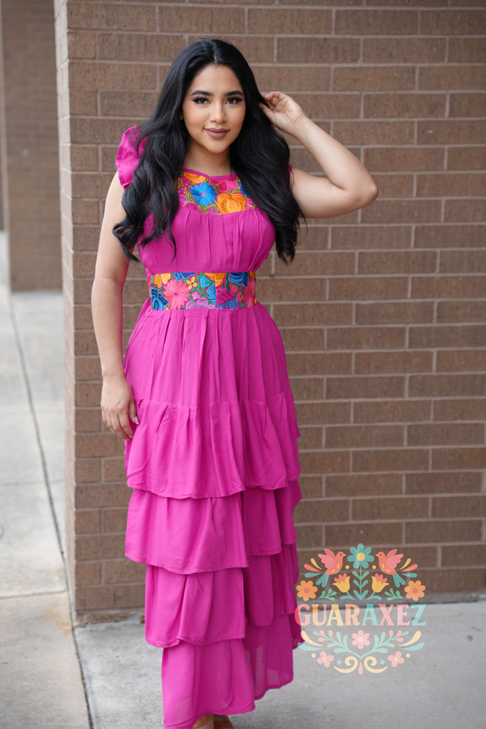 Tres Olanes Embroidery Dress