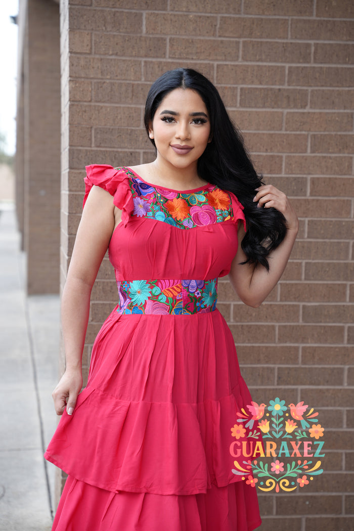 Tres Olanes Embroidery Dress