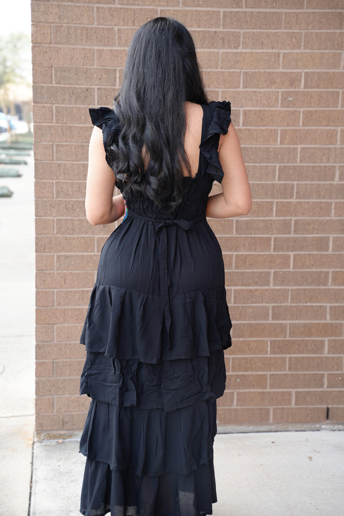 Tres Olanes Embroidery Dress