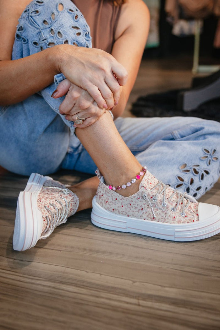 Very G Red Aman Safari Sneakers - Macoma Boutique301 Sneakers