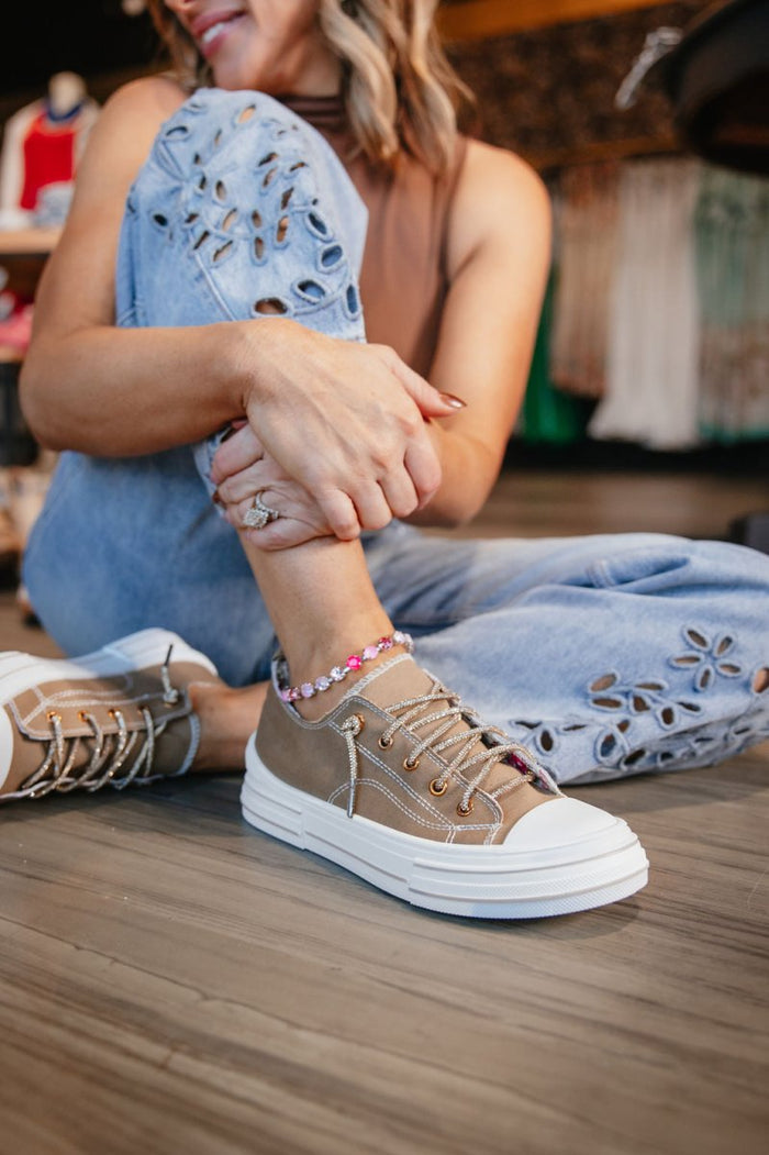Very G Tan Aman Gold Sneakers - Macoma Boutique301 Sneakers