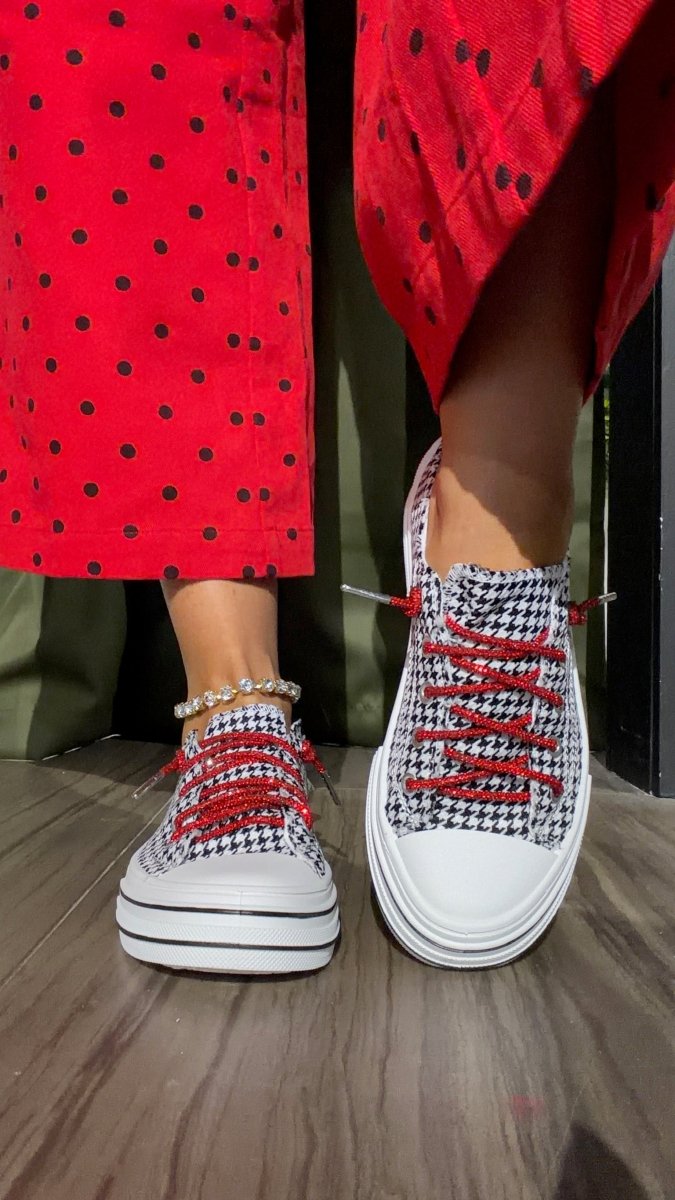 Very G White Black Aman Tailor Sneakers - Macoma Boutique301 Sneakers